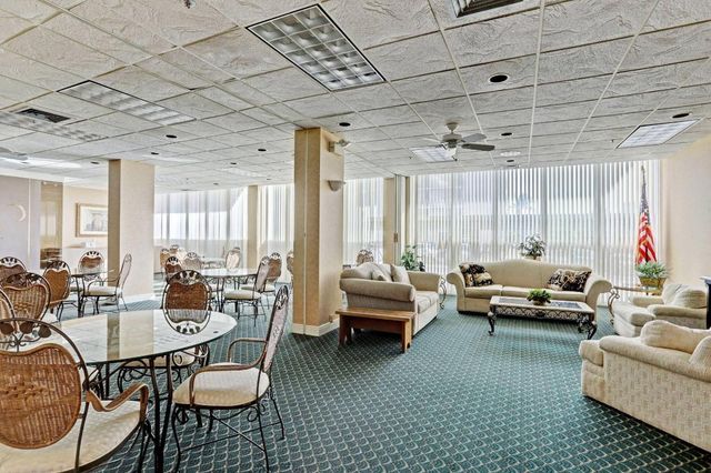 5440 N Ocean Drive Ph-206, Singer Island, FL 33404