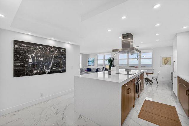 5440 N Ocean Drive Ph-206, Singer Island, FL 33404