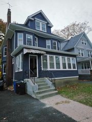 237 Rutledge Ave, East Orange City, NJ 07017