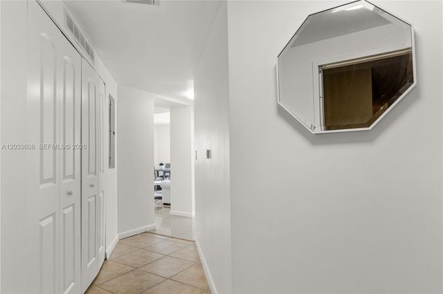 7350 SW 89th Street 1610S, Miami, FL 33156