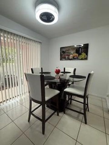 217 Foxtail Drive H, Greenacres, FL 33415