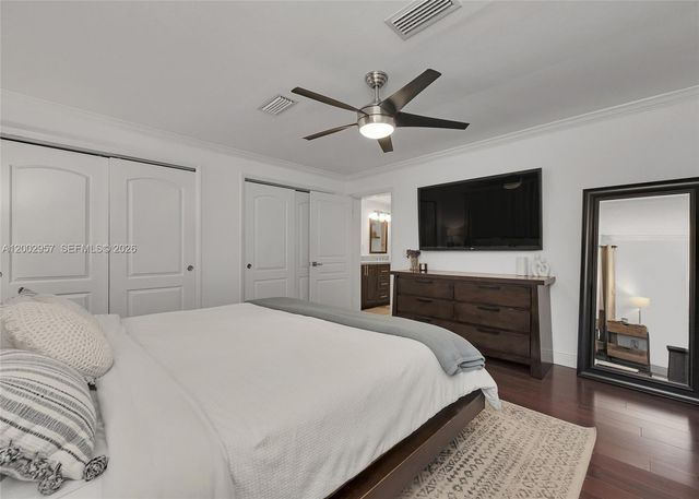 6134 SW 28th St, Miami, FL 33155