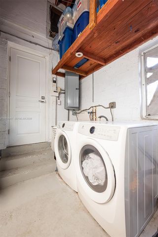 6134 SW 28th St, Miami, FL 33155