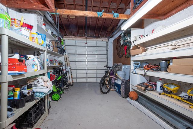 6134 SW 28th St, Miami, FL 33155