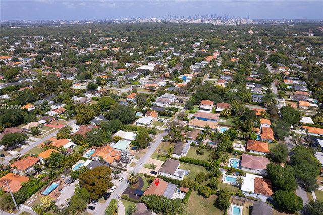 6134 SW 28th St, Miami, FL 33155