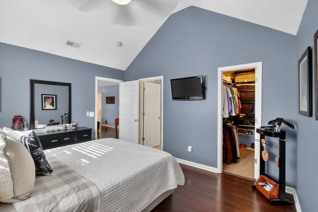 308 Preakness Cir, Pleasant View, TN 37146