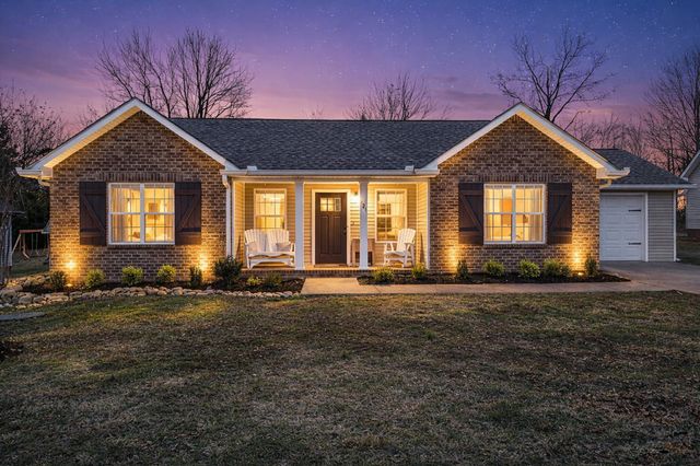 308 Preakness Cir, Pleasant View, TN 37146