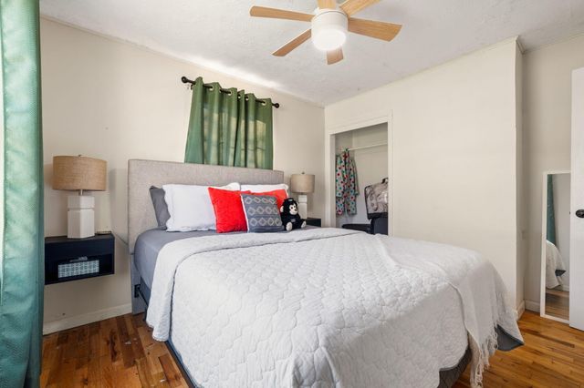 400 W Myrtle Street, Monett, MO 65708