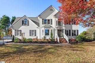 16 Stone Mill Ct, Taylors, SC 29687