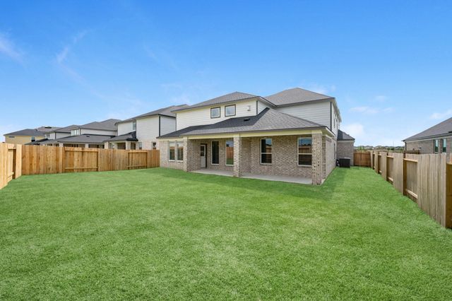616 Juniper Heights Lane, Waller, TX 77484