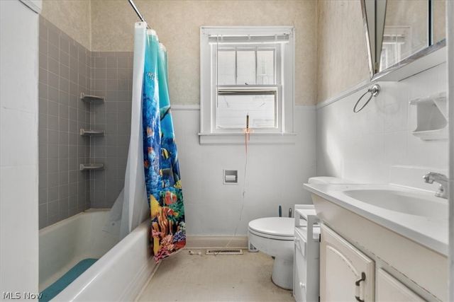 1611 Lawrence Street, Parkersburg, WV 26101