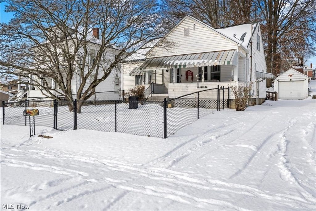 1611 Lawrence Street, Parkersburg, WV 26101