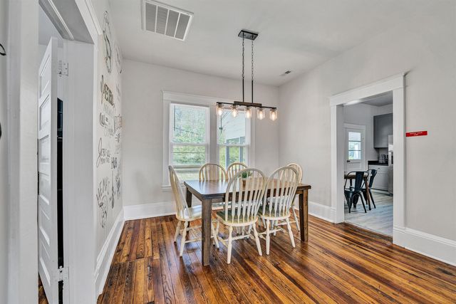 26 Barfoot LN, Rocky Mount, VA 24151