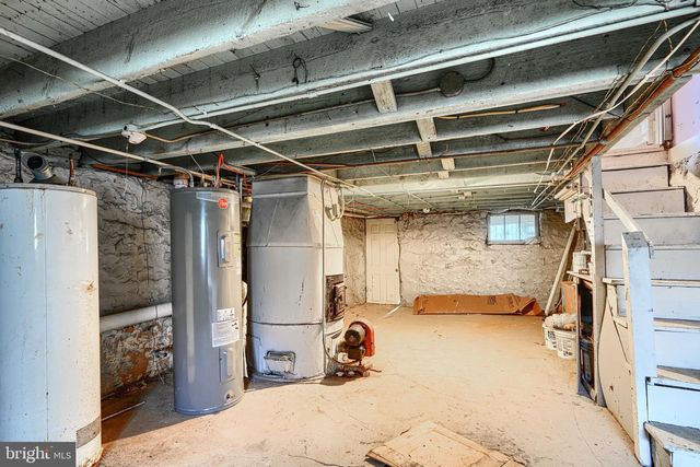 2515 OSWEGO AVE, Baltimore, MD 21215