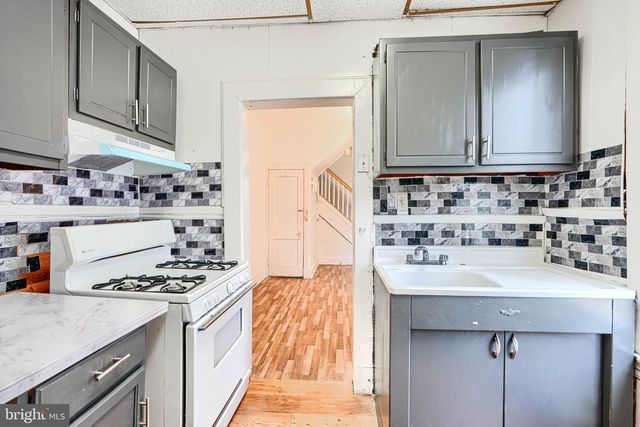 2515 OSWEGO AVE, Baltimore, MD 21215