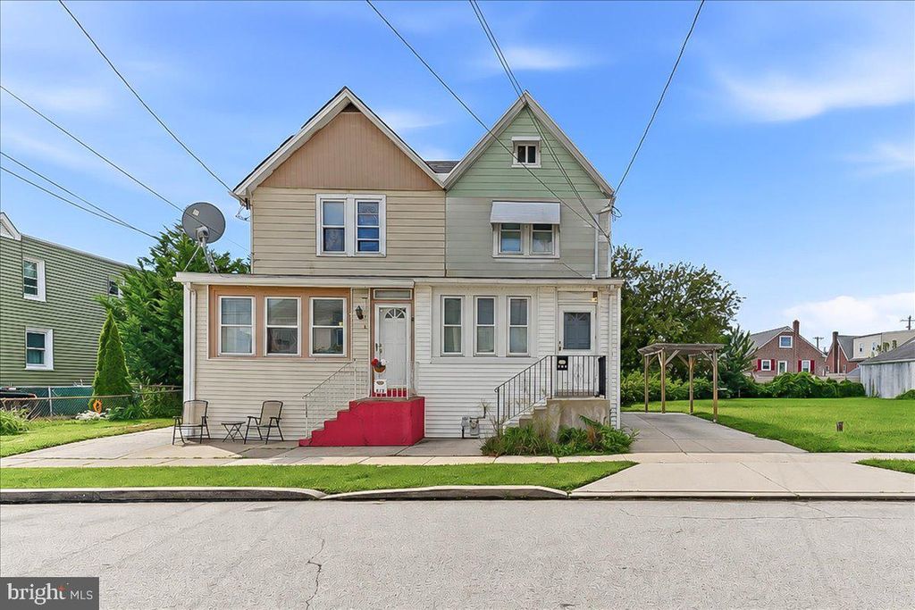 234 ERICKSON AVE, ESSINGTON, PA 19029 — exterior