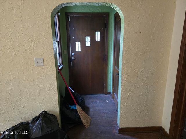 2324 Ludlow Avenue, Jackson, MS 39213