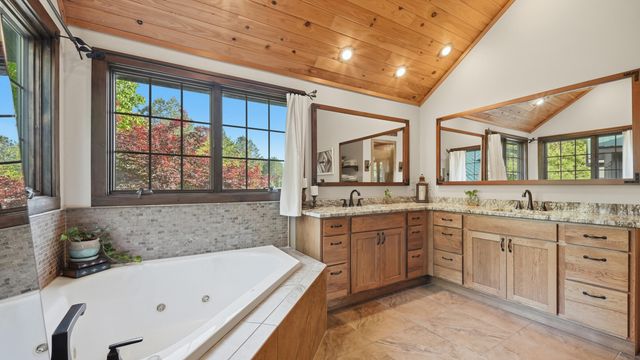 169 Cherokee Ridge Drive, Ocoee, TN 37361