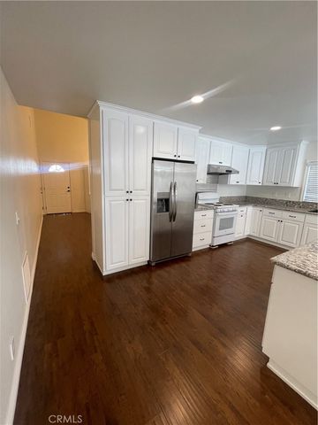 11665 Mindanao, Cypress, CA 90630