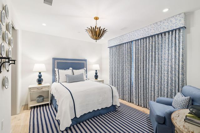 45 W Solaire Way, 106, Inlet Beach, FL 32461