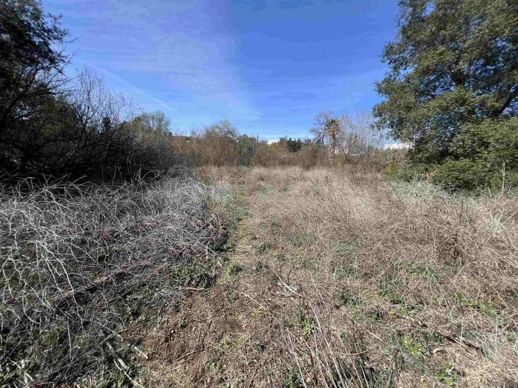 Image 12 of property listing at 0 Country Club Dr 0, Escondido, CA 92029