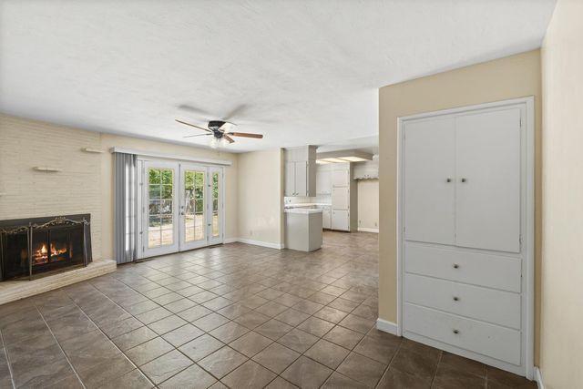 533 W Tokay St, Lodi, CA 95240
