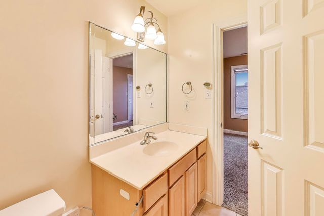 8910 Doubletree Drive S, Crown Point, IN 46307