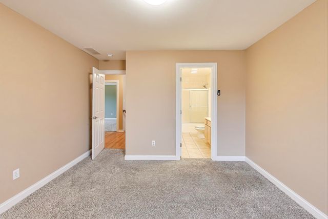 8910 Doubletree Drive S, Crown Point, IN 46307