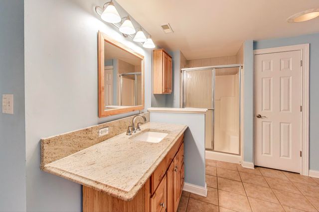 8910 Doubletree Drive S, Crown Point, IN 46307