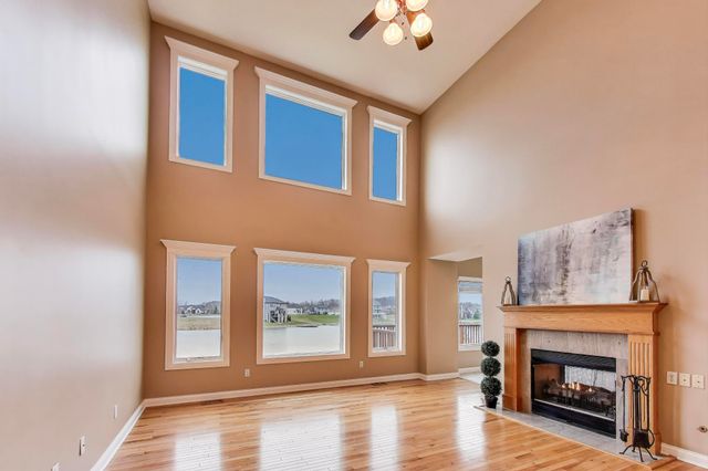 8910 Doubletree Drive S, Crown Point, IN 46307