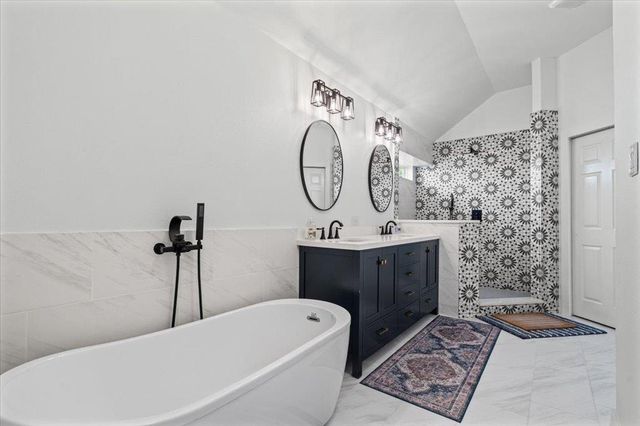 2312 Mockingbird DR, Round Rock, TX 78681