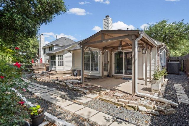 2312 Mockingbird DR, Round Rock, TX 78681