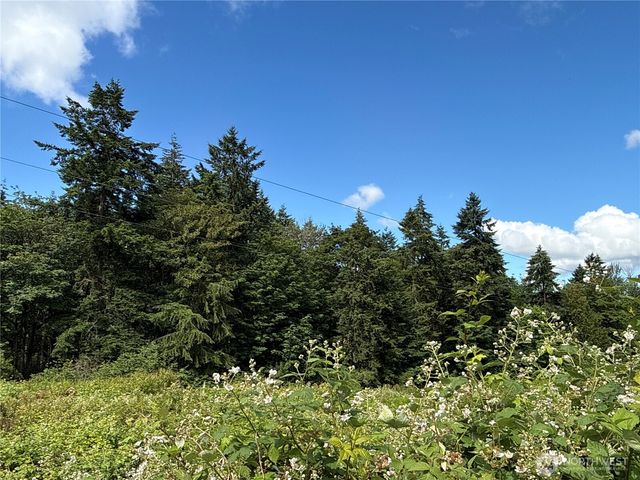 1810 S 27th Street, Renton, WA 98055