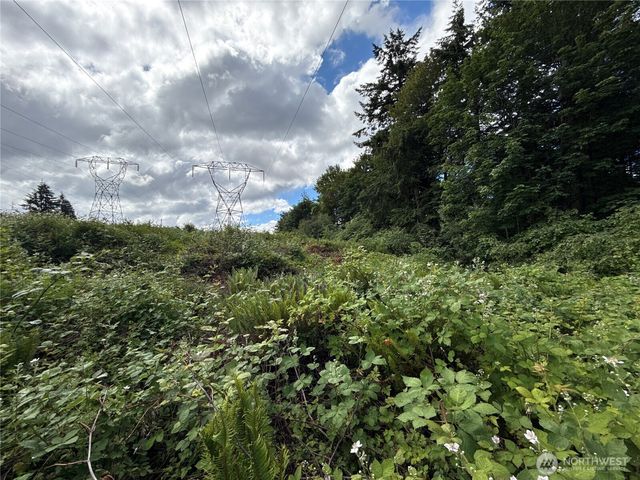 1810 S 27th Street, Renton, WA 98055