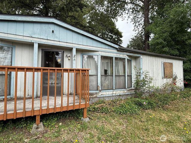 1810 S 27th Street, Renton, WA 98055