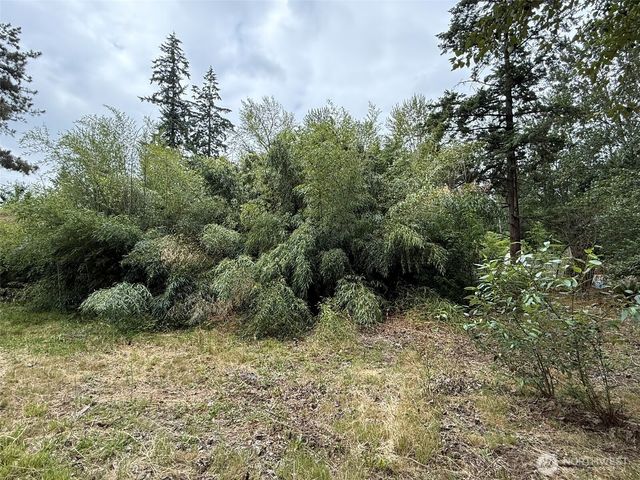 1810 S 27th Street, Renton, WA 98055
