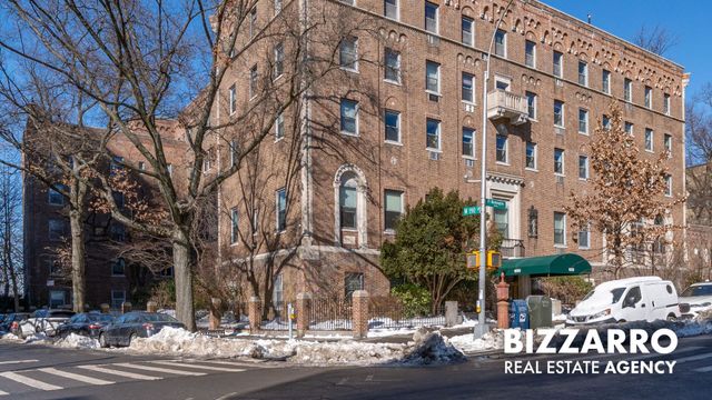 689 Fort Washington Ave Apt 5D, New York City, NY 10040