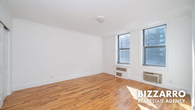 689 Fort Washington Ave Apt 5D, New York City, NY 10040