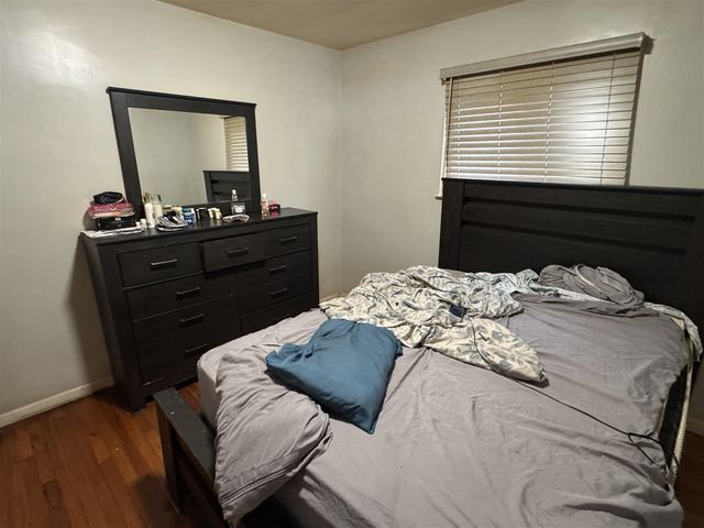 20290 Woodmont Street, Harper Woods, MI 48225