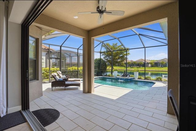 6243 PLATEAU COURT, Bradenton, FL 34203