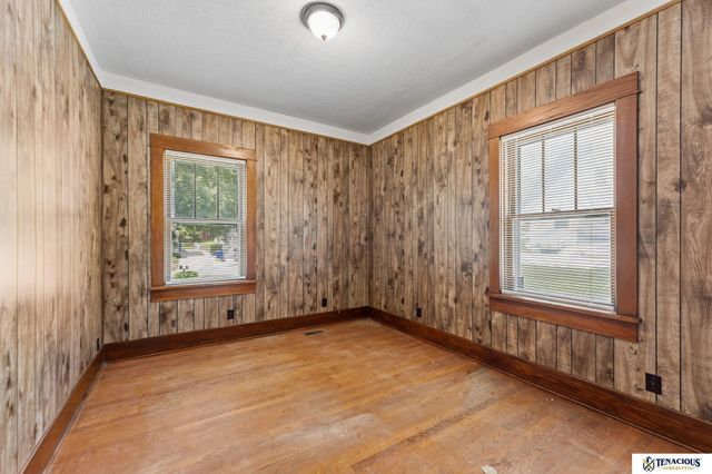 701 Koop Avenue, Louisville, NE 68037