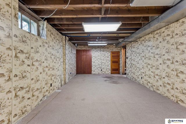 701 Koop Avenue, Louisville, NE 68037