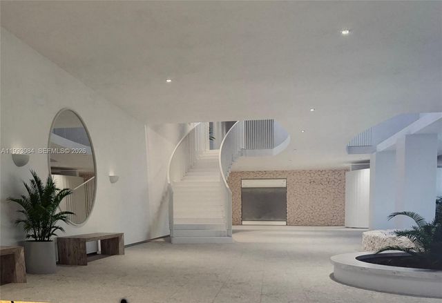 5555 Collins Ave 3N, Miami Beach, FL 33140