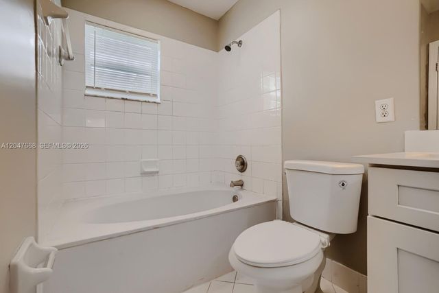 2296 NW 170th Avenue, Pembroke Pines, FL 33028