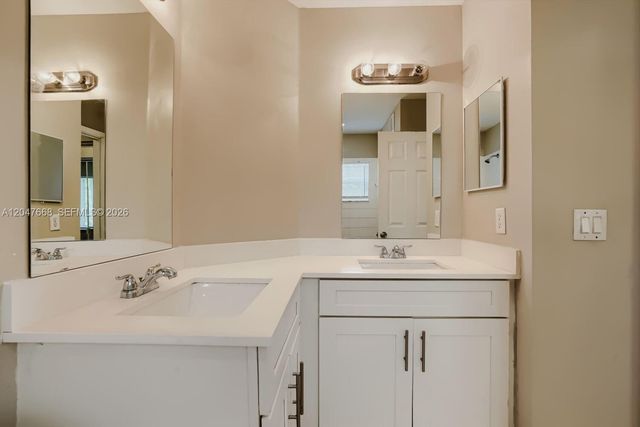2296 NW 170th Avenue, Pembroke Pines, FL 33028