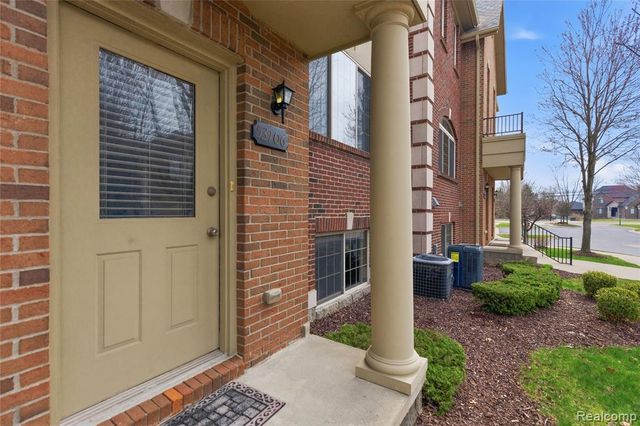 53106 Celtic Drive, Utica, MI 48315