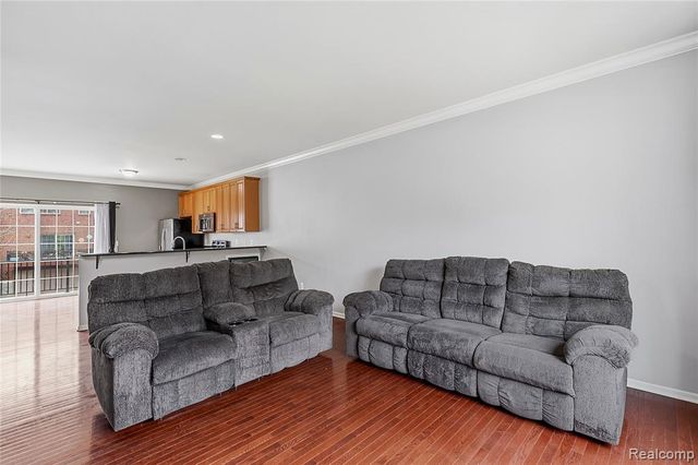 53106 Celtic Drive, Utica, MI 48315
