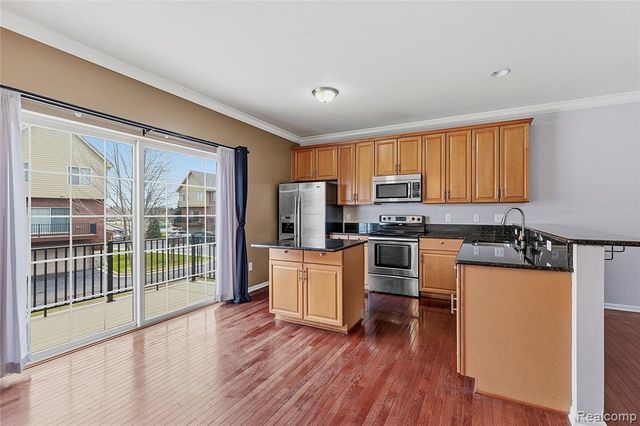 53106 Celtic Drive, Utica, MI 48315