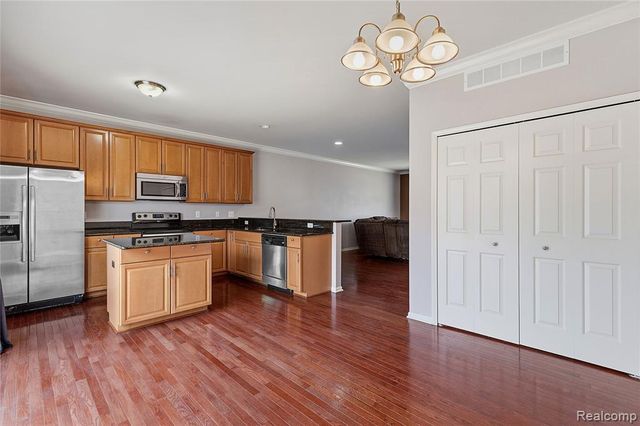 53106 Celtic Drive, Utica, MI 48315