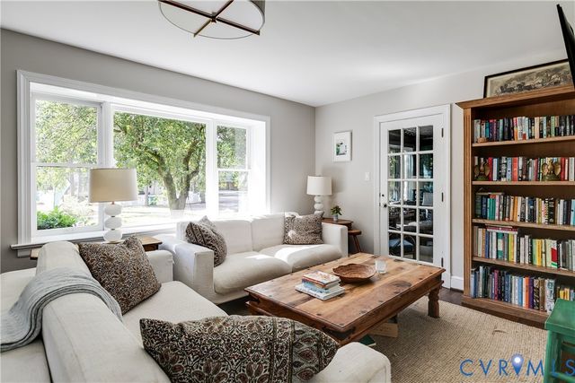 704 Pepper Ave, Richmond, VA 23226